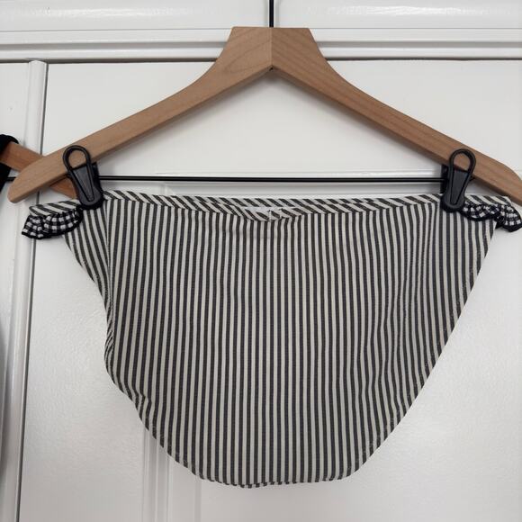 Aerie Bikini Swimsuit Set Triangle Top Striped Ruffle Bottom Black White Padding - Picture 5 of 16